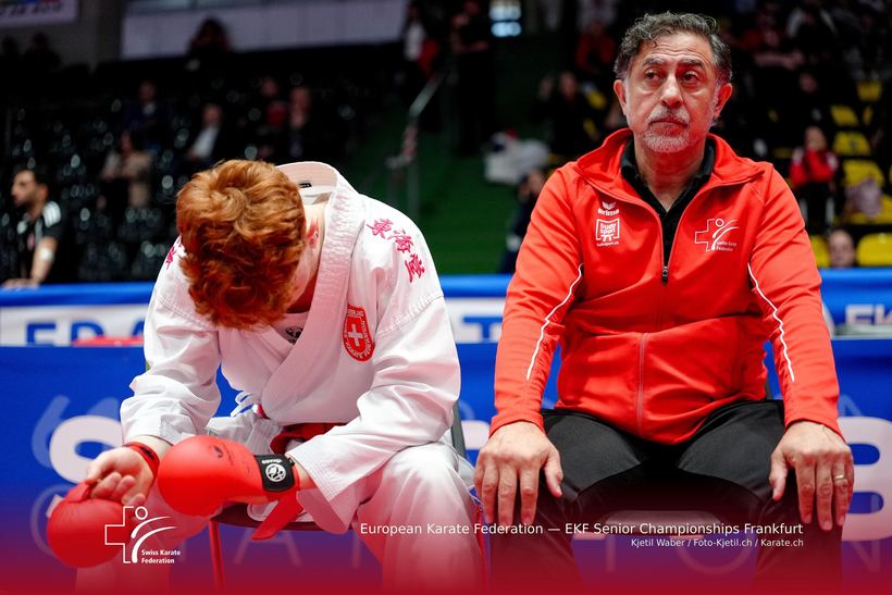 Eric und sein Coach nach dem Kampf